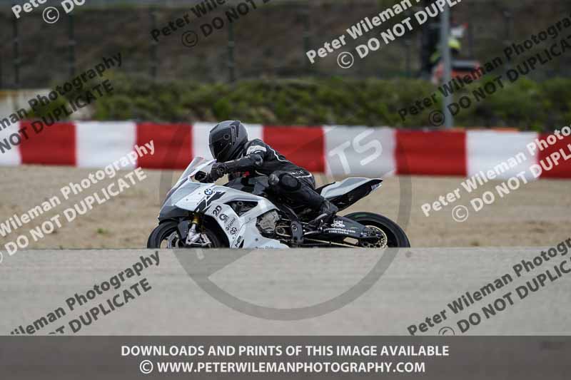 cadwell no limits trackday;cadwell park;cadwell park photographs;cadwell trackday photographs;enduro digital images;event digital images;eventdigitalimages;navarra;no limits trackdays;peter wileman photography;racing digital images;trackday digital images;trackday photos